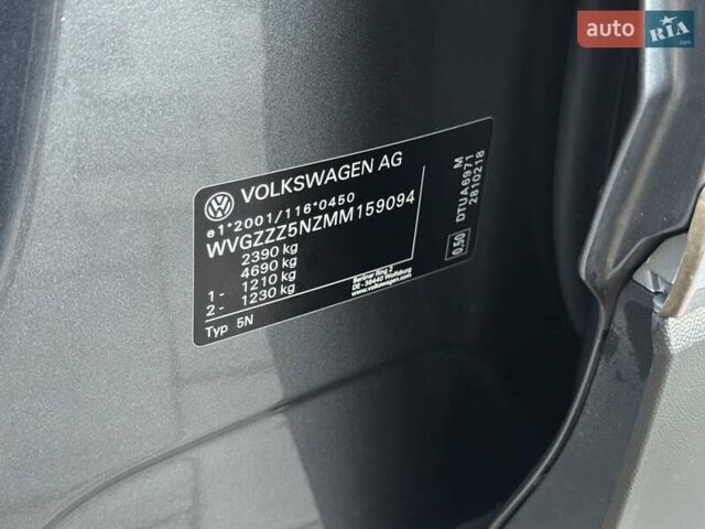 Серый Фольксваген Tiguan Allspace, объемом двигателя 2 л и пробегом 174 тыс. км за 33700 $, фото 39 на Automoto.ua