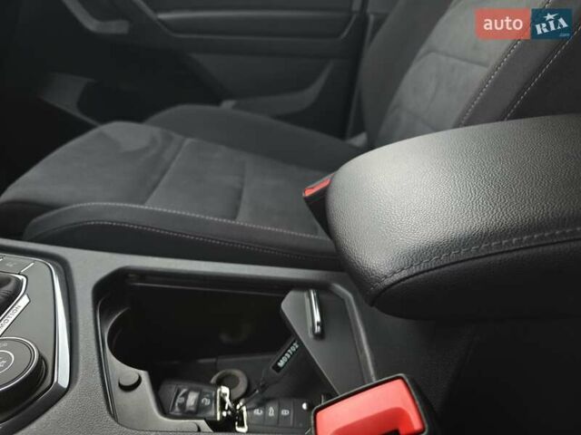 Фольксваген Tiguan Allspace 2021 в Луцке на Automoto.ua Серый Фольксваген Tiguan Allspace, объемом двигателя 0 л и пробегом 190 тыс. км за 33000 $, фото 81 на Automoto.ua
