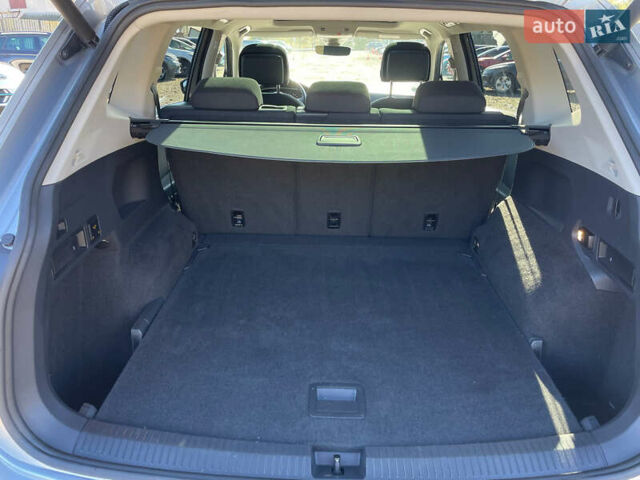 Фольксваген Tiguan Allspace 2021 в Луцке на Automoto.ua Серый Фольксваген Tiguan Allspace, объемом двигателя 2 л и пробегом 192 тыс. км за 29492 $, фото 36 на Automoto.ua