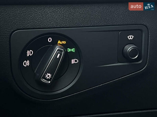 Сірий Фольксваген Tiguan Allspace, об'ємом двигуна 2 л та пробігом 204 тис. км за 29070 $, фото 63 на Automoto.ua