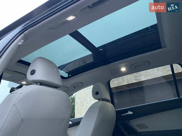Серый Фольксваген Tiguan Allspace, объемом двигателя 2 л и пробегом 33 тыс. км за 23200 $, фото 17 на Automoto.ua