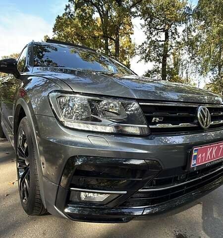 Серый Фольксваген Tiguan Allspace, объемом двигателя 2 л и пробегом 70 тыс. км за 24500 $, фото 6 на Automoto.ua