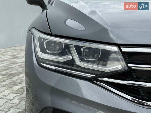 Серый Фольксваген Tiguan Allspace, объемом двигателя 1.97 л и пробегом 220 тыс. км за 32900 $, фото 7 на Automoto.ua