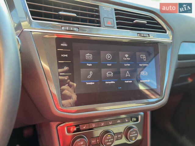 Фольксваген Tiguan Allspace 2021 в Луцке на Automoto.ua Серый Фольксваген Tiguan Allspace, объемом двигателя 2 л и пробегом 192 тыс. км за 29492 $, фото 59 на Automoto.ua