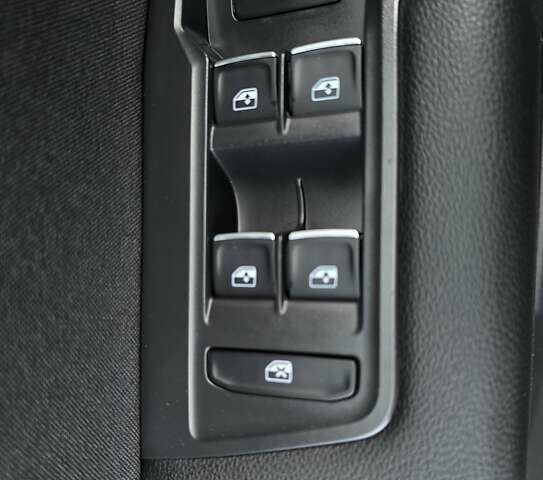 Фольксваген Tiguan Allspace 2021 в Луцке на Automoto.ua Серый Фольксваген Tiguan Allspace, объемом двигателя 0 л и пробегом 190 тыс. км за 33000 $, фото 93 на Automoto.ua