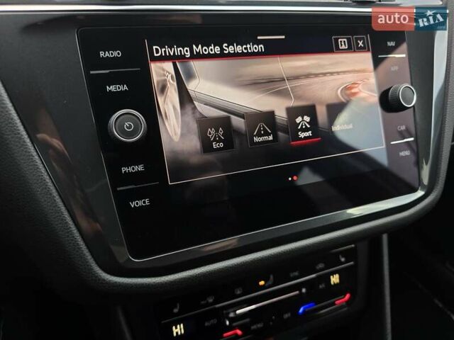 Фольксваген Tiguan Allspace 2021 в Луцке на Automoto.ua Серый Фольксваген Tiguan Allspace, объемом двигателя 0 л и пробегом 190 тыс. км за 33000 $, фото 55 на Automoto.ua