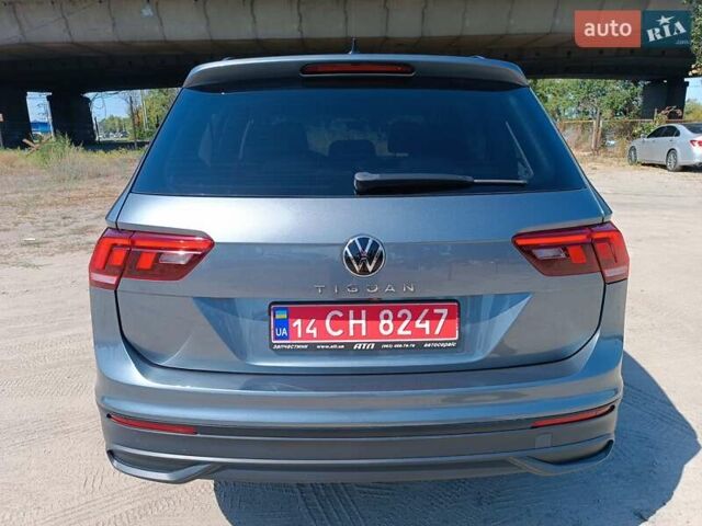 Серый Фольксваген Tiguan Allspace, объемом двигателя 2 л и пробегом 93 тыс. км за 23999 $, фото 54 на Automoto.ua