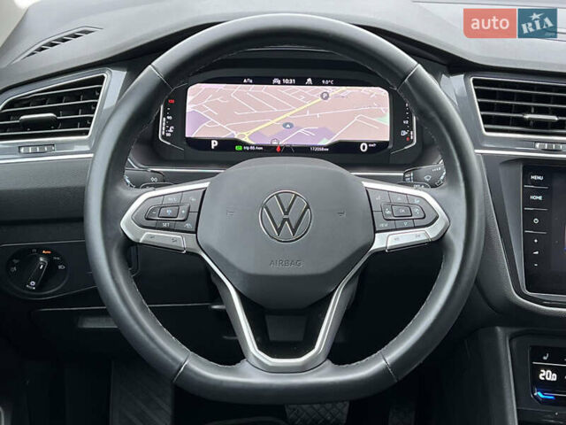 Фольксваген Tiguan Allspace 2022 в Луцке на Automoto.ua Серый Фольксваген Tiguan Allspace, объемом двигателя 2 л и пробегом 171 тыс. км за 35809 $, фото 53 на Automoto.ua