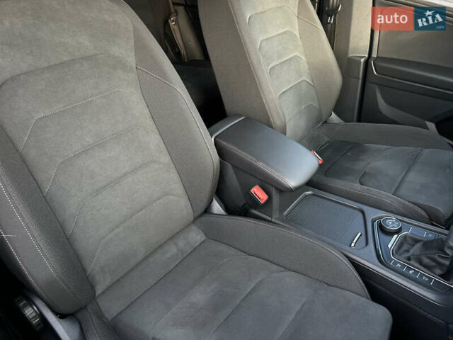 Серый Фольксваген Tiguan Allspace, объемом двигателя 2 л и пробегом 172 тыс. км за 34814 $, фото 51 на Automoto.ua