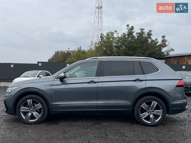 Фольксваген Tiguan Allspace 2022 в Луцке на Automoto.ua Серый Фольксваген Tiguan Allspace, объемом двигателя 2 л и пробегом 171 тыс. км за 35809 $, фото 4 на Automoto.ua