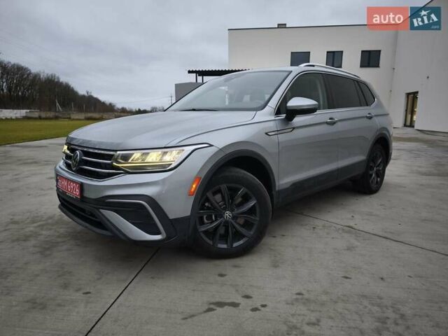 Сірий Фольксваген Tiguan Allspace, об'ємом двигуна 2 л та пробігом 156 тис. км за 22450 $, фото 9 на Automoto.ua