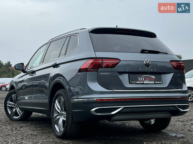 Фольксваген Tiguan Allspace 2022 в Луцке на Automoto.ua Серый Фольксваген Tiguan Allspace, объемом двигателя 2 л и пробегом 171 тыс. км за 35809 $, фото 5 на Automoto.ua