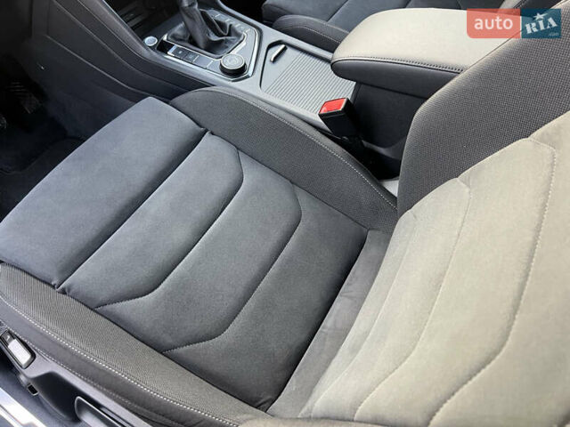 Серый Фольксваген Tiguan Allspace, объемом двигателя 2 л и пробегом 172 тыс. км за 34814 $, фото 33 на Automoto.ua
