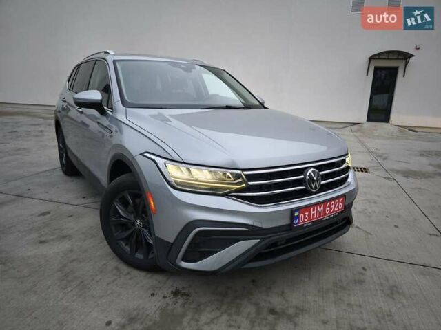 Сірий Фольксваген Tiguan Allspace, об'ємом двигуна 2 л та пробігом 156 тис. км за 22450 $, фото 4 на Automoto.ua