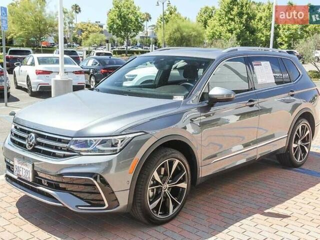 Серый Фольксваген Tiguan Allspace, объемом двигателя 2 л и пробегом 33 тыс. км за 13600 $, фото 2 на Automoto.ua