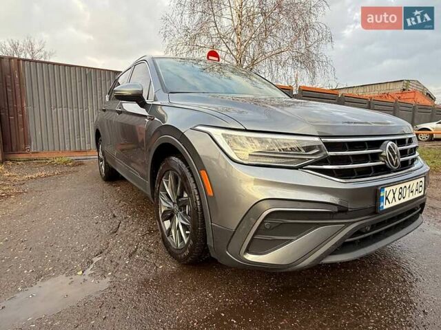 Серый Фольксваген Tiguan Allspace, объемом двигателя 1.98 л и пробегом 45 тыс. км за 25800 $, фото 7 на Automoto.ua