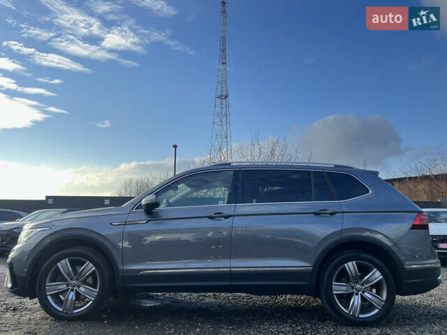 Серый Фольксваген Tiguan Allspace, объемом двигателя 2 л и пробегом 172 тыс. км за 34814 $, фото 5 на Automoto.ua