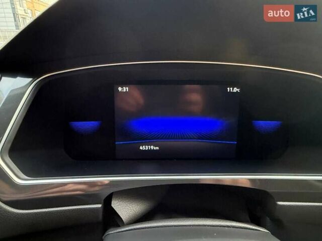 Серый Фольксваген Tiguan Allspace, объемом двигателя 1.98 л и пробегом 45 тыс. км за 25800 $, фото 15 на Automoto.ua