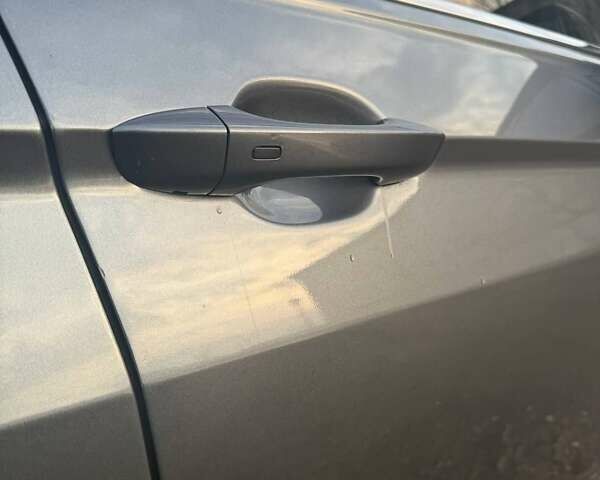 Серый Фольксваген Tiguan Allspace, объемом двигателя 1.98 л и пробегом 45 тыс. км за 25800 $, фото 5 на Automoto.ua