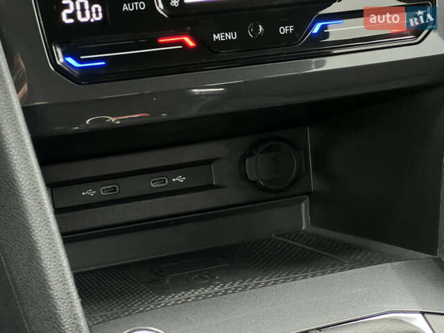 Фольксваген Tiguan Allspace 2022 в Луцке на Automoto.ua Серый Фольксваген Tiguan Allspace, объемом двигателя 2 л и пробегом 171 тыс. км за 35809 $, фото 62 на Automoto.ua