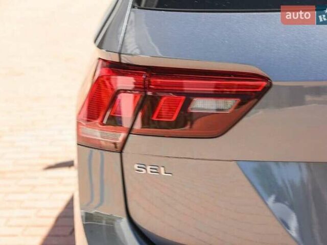 Серый Фольксваген Tiguan Allspace, объемом двигателя 2 л и пробегом 33 тыс. км за 13600 $, фото 6 на Automoto.ua