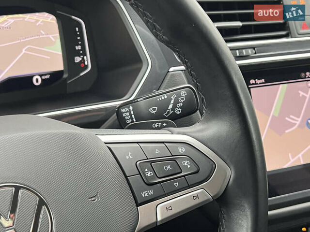 Фольксваген Tiguan Allspace 2022 в Луцке на Automoto.ua Серый Фольксваген Tiguan Allspace, объемом двигателя 2 л и пробегом 171 тыс. км за 35809 $, фото 56 на Automoto.ua