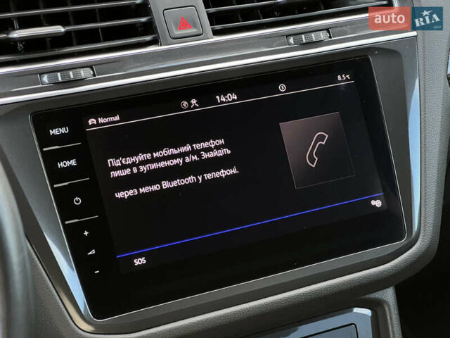 Серый Фольксваген Tiguan Allspace, объемом двигателя 2 л и пробегом 172 тыс. км за 34814 $, фото 73 на Automoto.ua