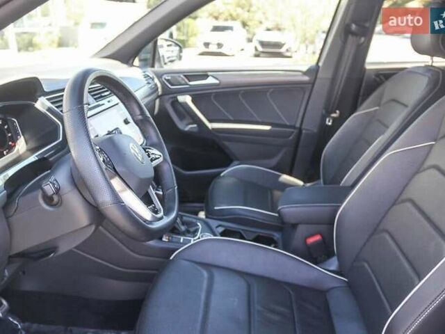 Серый Фольксваген Tiguan Allspace, объемом двигателя 2 л и пробегом 33 тыс. км за 13600 $, фото 10 на Automoto.ua
