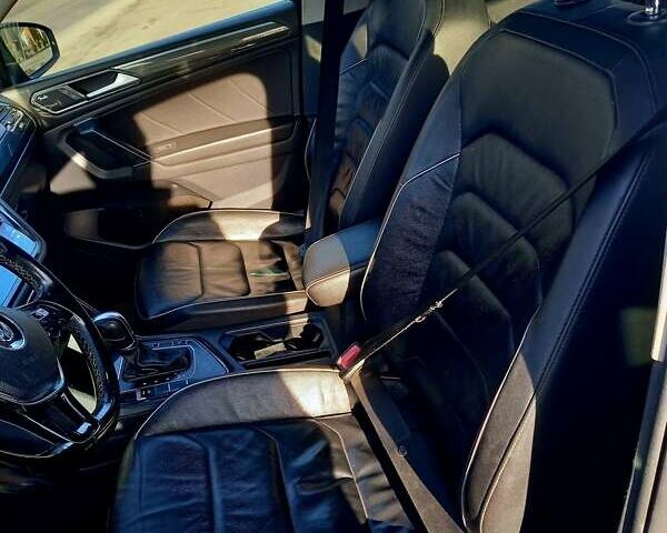 Синий Фольксваген Tiguan Allspace, объемом двигателя 2 л и пробегом 240 тыс. км за 18100 $, фото 14 на Automoto.ua