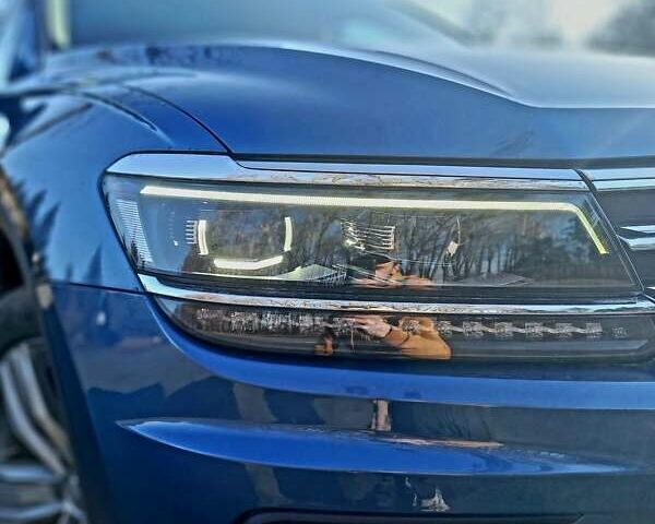 Синий Фольксваген Tiguan Allspace, объемом двигателя 2 л и пробегом 240 тыс. км за 18100 $, фото 5 на Automoto.ua