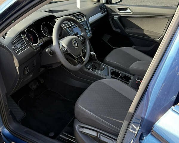 Синий Фольксваген Tiguan Allspace, объемом двигателя 2 л и пробегом 151 тыс. км за 16669 $, фото 9 на Automoto.ua