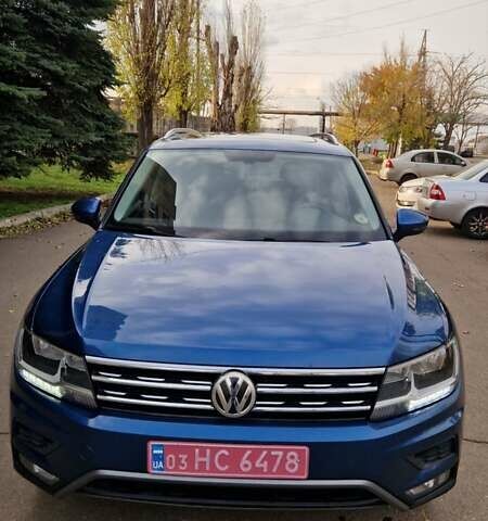 Синій Фольксваген Tiguan Allspace, об'ємом двигуна 2 л та пробігом 195 тис. км за 18000 $, фото 1 на Automoto.ua