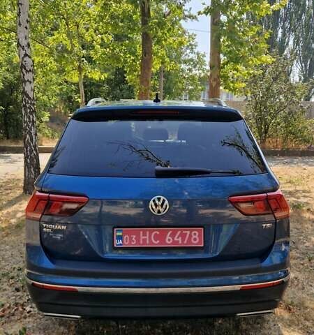 Синий Фольксваген Tiguan Allspace, объемом двигателя 2 л и пробегом 195 тыс. км за 18000 $, фото 8 на Automoto.ua