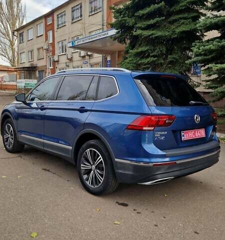 Синій Фольксваген Tiguan Allspace, об'ємом двигуна 2 л та пробігом 195 тис. км за 18000 $, фото 10 на Automoto.ua