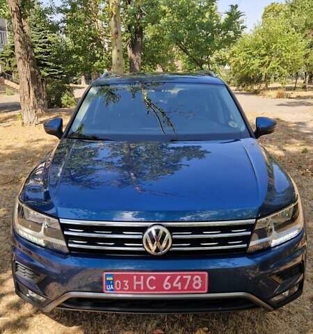 Синий Фольксваген Tiguan Allspace, объемом двигателя 2 л и пробегом 195 тыс. км за 18000 $, фото 4 на Automoto.ua