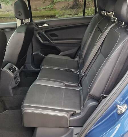 Синій Фольксваген Tiguan Allspace, об'ємом двигуна 2 л та пробігом 195 тис. км за 18000 $, фото 23 на Automoto.ua
