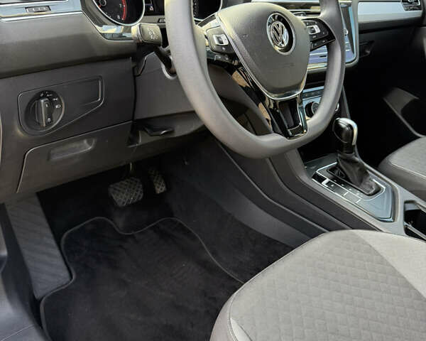 Синий Фольксваген Tiguan Allspace, объемом двигателя 2 л и пробегом 151 тыс. км за 16669 $, фото 15 на Automoto.ua