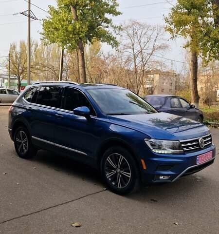 Синій Фольксваген Tiguan Allspace, об'ємом двигуна 2 л та пробігом 195 тис. км за 18000 $, фото 2 на Automoto.ua