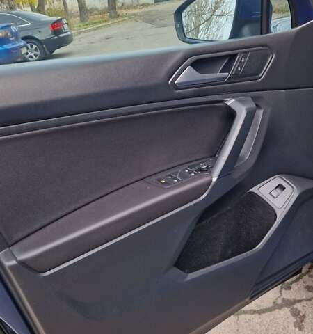 Синій Фольксваген Tiguan Allspace, об'ємом двигуна 2 л та пробігом 195 тис. км за 18000 $, фото 22 на Automoto.ua
