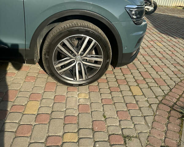 Синий Фольксваген Tiguan Allspace, объемом двигателя 2 л и пробегом 188 тыс. км за 30000 $, фото 16 на Automoto.ua