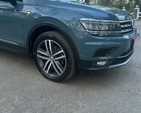 Синий Фольксваген Tiguan Allspace, объемом двигателя 2 л и пробегом 188 тыс. км за 30000 $, фото 22 на Automoto.ua