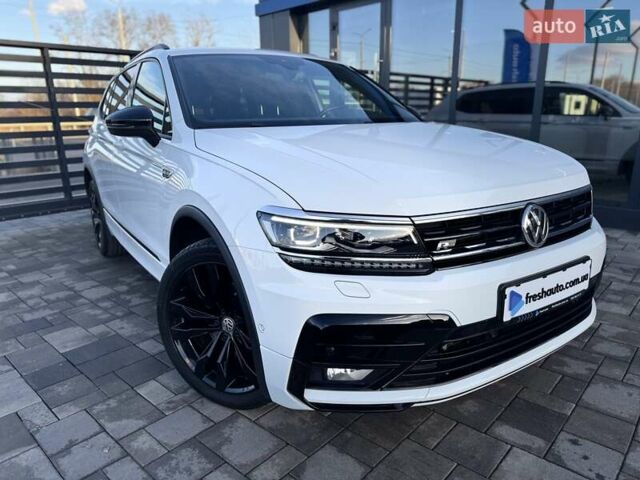 Синий Фольксваген Tiguan Allspace, объемом двигателя 2 л и пробегом 52 тыс. км за 36900 $, фото 6 на Automoto.ua