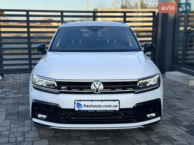 Синий Фольксваген Tiguan Allspace, объемом двигателя 2 л и пробегом 52 тыс. км за 36900 $, фото 1 на Automoto.ua