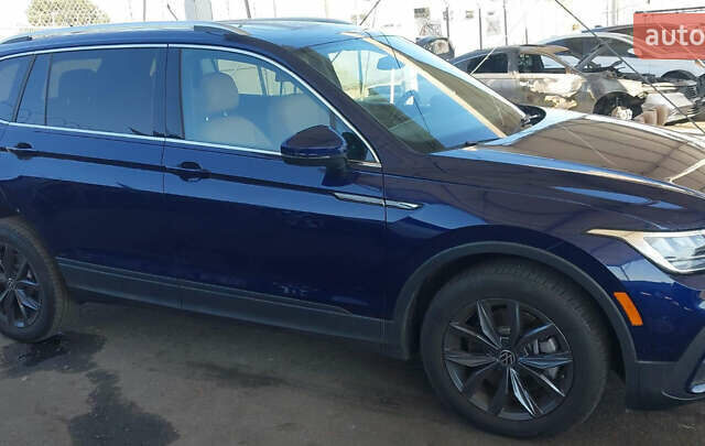 Синій Фольксваген Tiguan Allspace, об'ємом двигуна 0 л та пробігом 48 тис. км за 20750 $, фото 6 на Automoto.ua