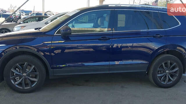 Синій Фольксваген Tiguan Allspace, об'ємом двигуна 0 л та пробігом 48 тис. км за 20750 $, фото 5 на Automoto.ua