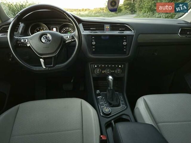 Фольксваген Tiguan Allspace 2019 в Львове на Automoto.ua Оранжевый Фольксваген Tiguan Allspace, объемом двигателя 2 л и пробегом 107 тыс. км за 19600 $, фото 11 на Automoto.ua