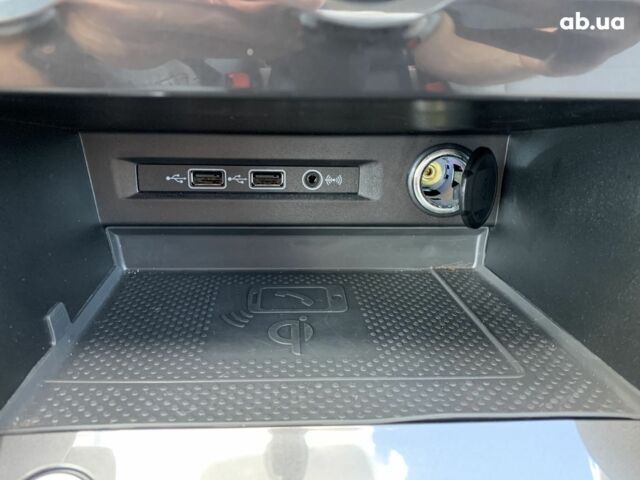 Білий Фольксваген Тігуан, об'ємом двигуна 0 л та пробігом 10 тис. км за 31000 $, фото 17 на Automoto.ua