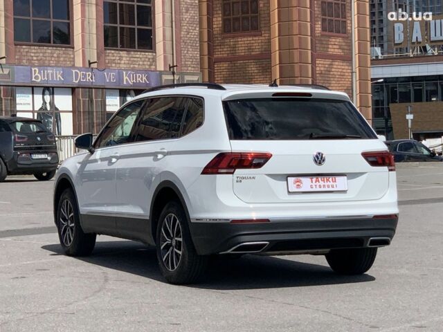 Білий Фольксваген Тігуан, об'ємом двигуна 0 л та пробігом 10 тис. км за 31000 $, фото 5 на Automoto.ua