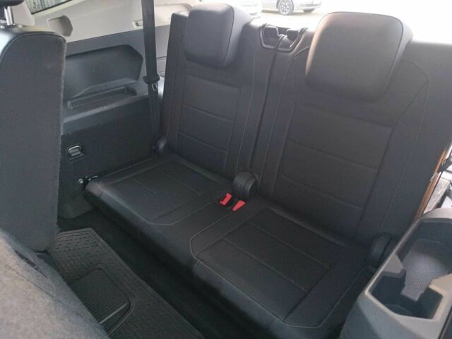 Белый Фольксваген Тигуан, объемом двигателя 2 л и пробегом 144 тыс. км за 16650 $, фото 13 на Automoto.ua