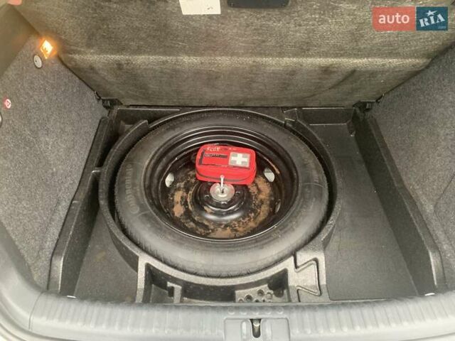 Белый Фольксваген Тигуан, объемом двигателя 1.4 л и пробегом 270 тыс. км за 10500 $, фото 19 на Automoto.ua